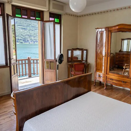Holiday home Cecilia - Pieds Dans L'eau *